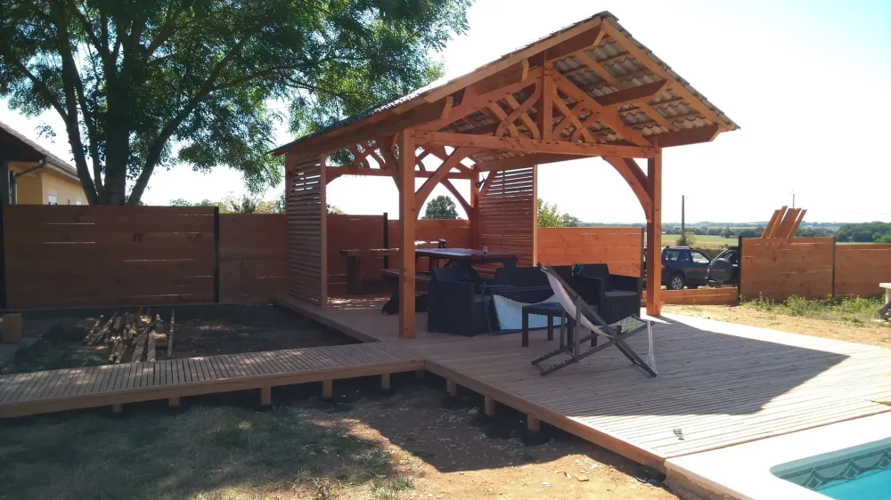 Pergola bois sur mesure dans le Cher (18) - SARL Veclain