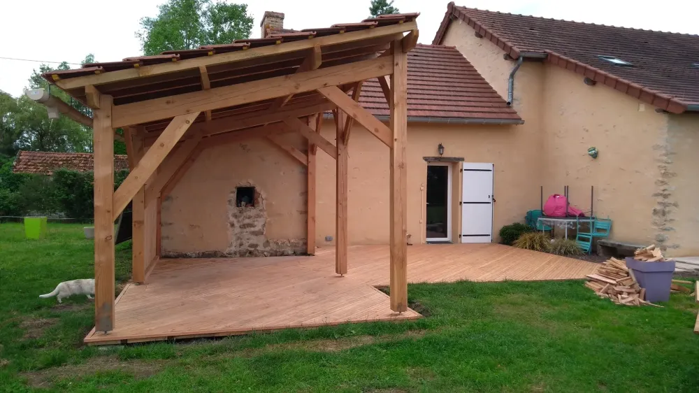 Auvent bois sur mesure dans le Cher (18) - SARL Veclain